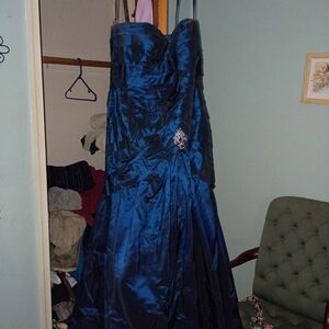 Mon Cheri Montage Deep Blue Dress